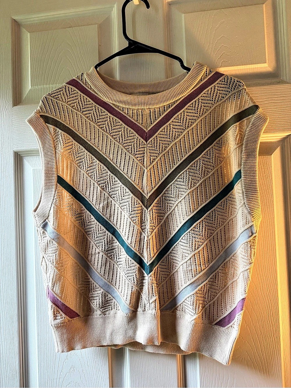 LOFT Sleeveless Geometric Knit Sweater in Cream Size Medium Like New